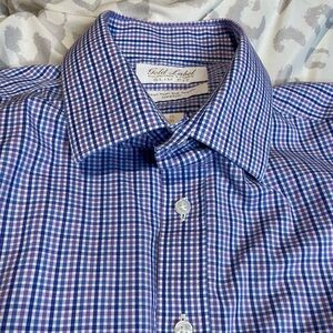 Like new Gold Label Roundtree & Yorke 16/36 dress shirt